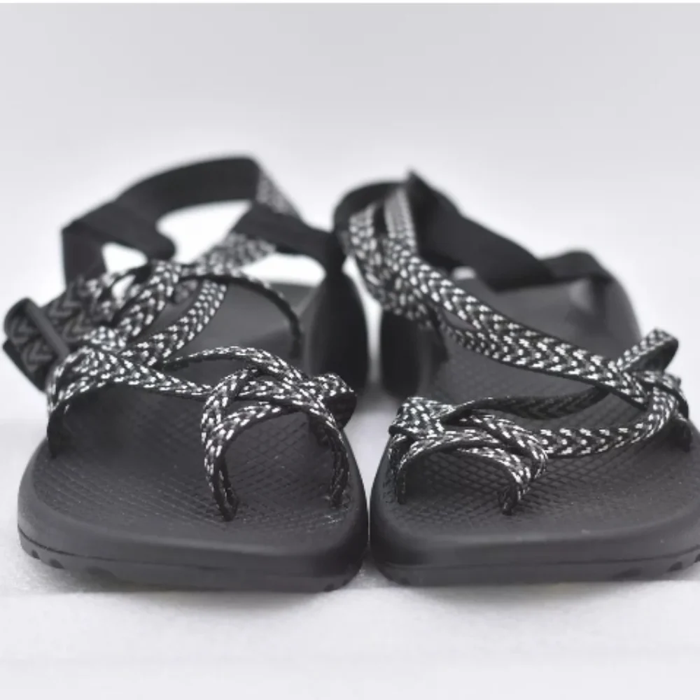 Chaco Women's ZX2 Size 6  Classic Toe Loop Outdoor Sport Sandal Black J106266 - Picture 2 of 5